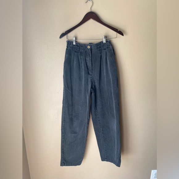 Vintage Denim - Vintage 90s High Rise Straight Leg Black Denim Jeans